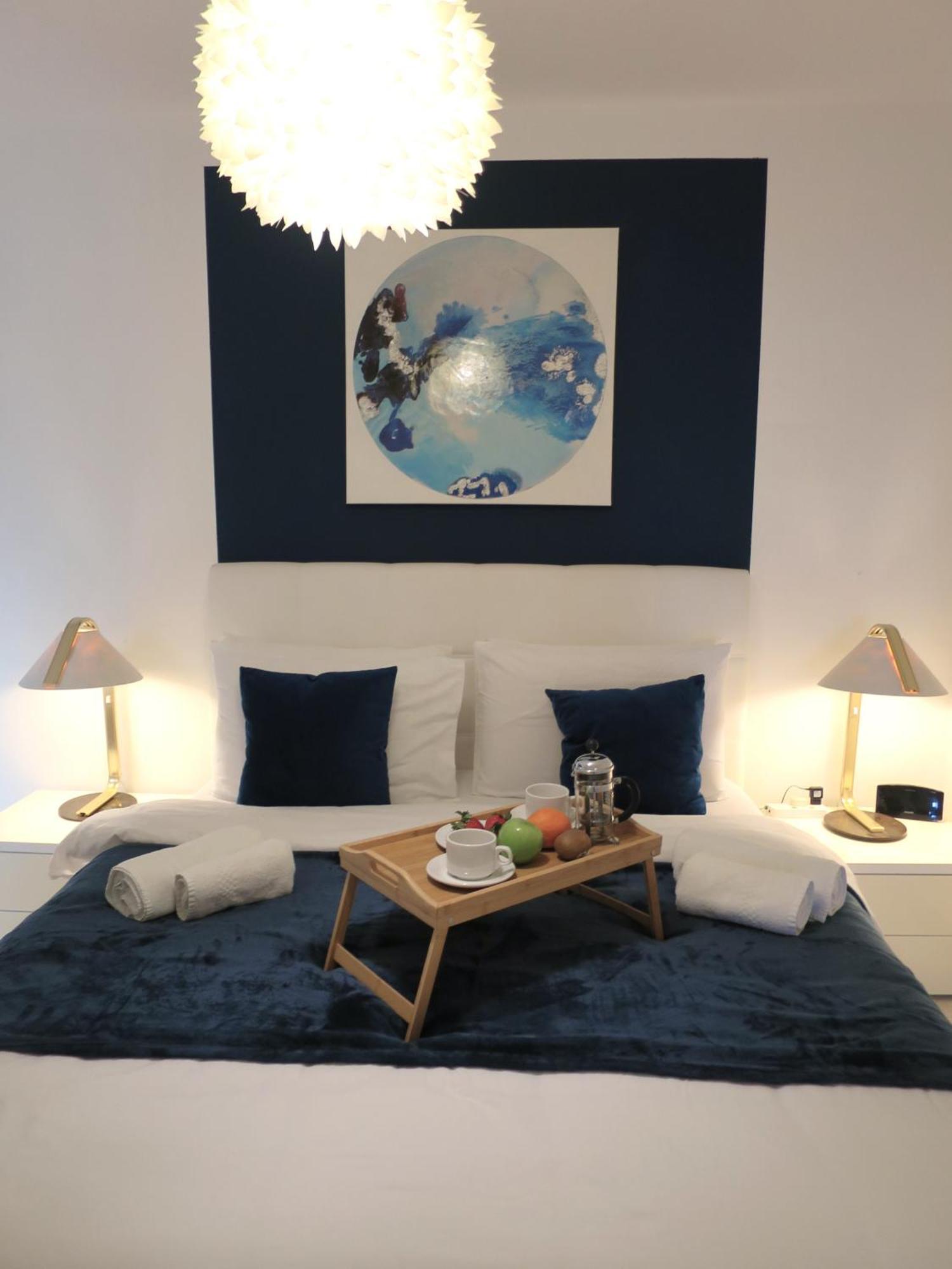 Seafront Apartment Terrace, Lounger & Panoramic Ocean Views เมลลิฮา ภายนอก รูปภาพ